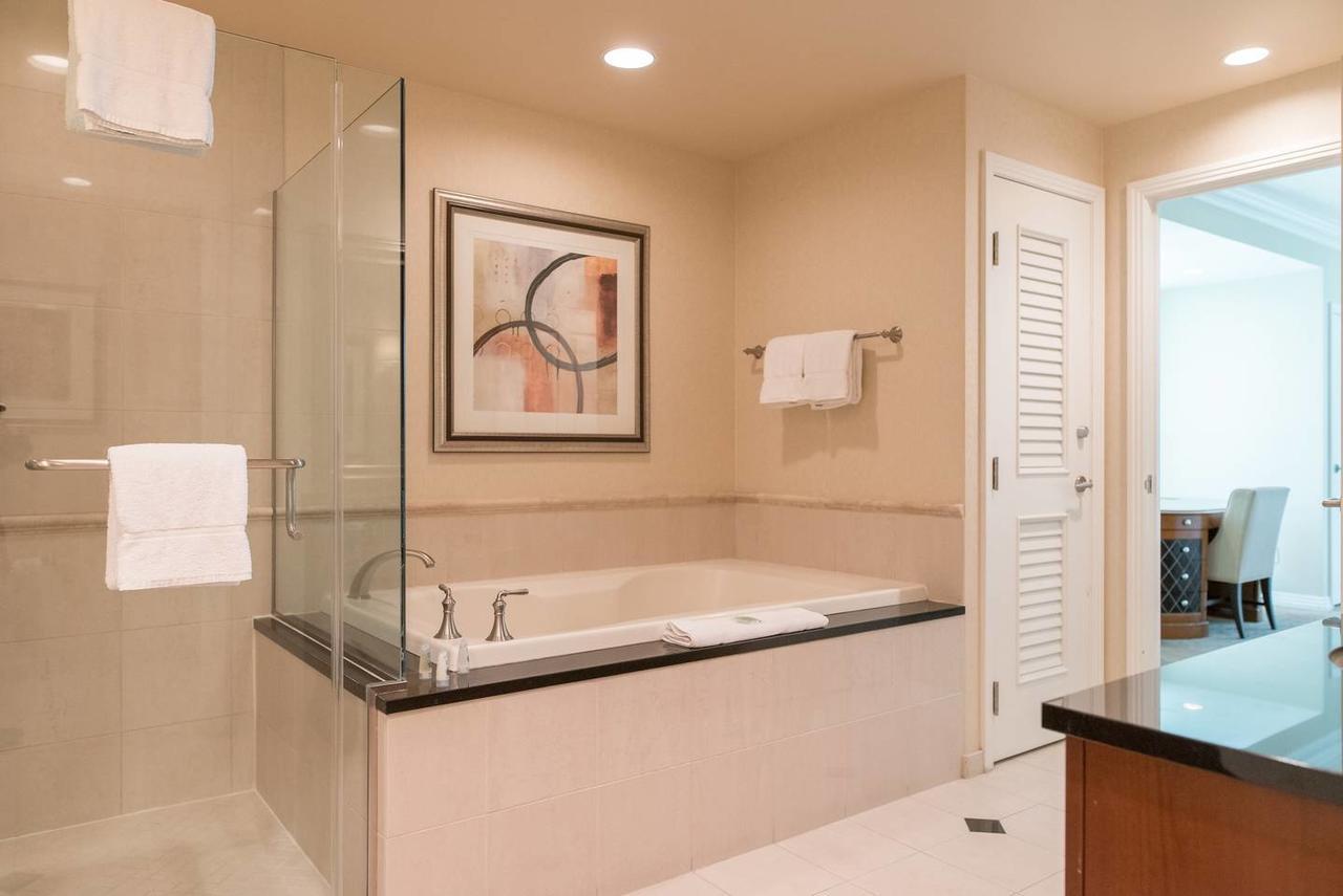 True 1Br Balcony Suite With Strip View At Mgm Signature Las Vegas Exterior foto